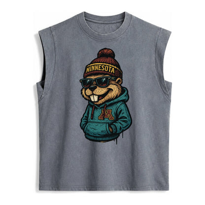 Minneapolis Gopher wearing Minnesota beanie with M patch - Vintage Washed Tank – Grey