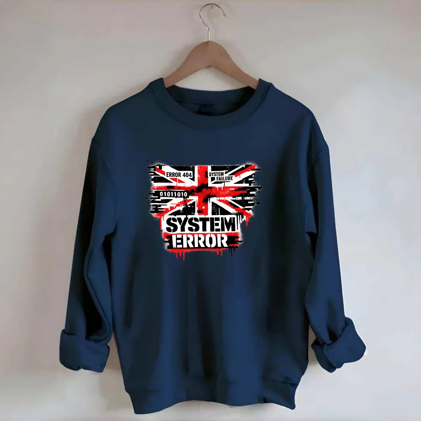 SYSTEM ERROR | Glitch Union Jack pattern | Digital corruption effect | Error - Crewneck Sweatshirt - navy