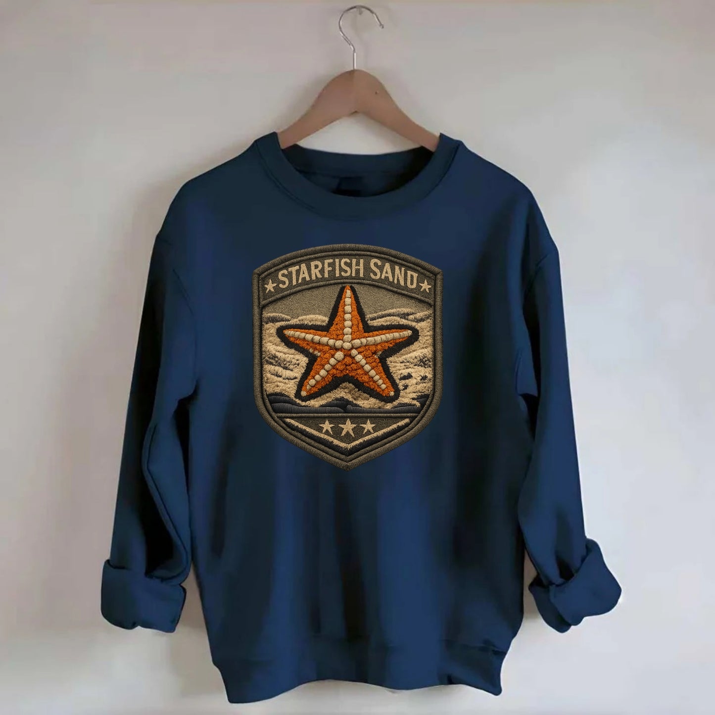STARFISH SAND - sea star in orange and tan , beachcomber - Crewneck Sweatshirt - navy