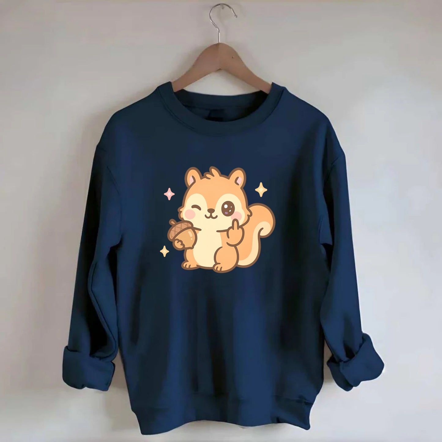 sweet squirrel holding acorn in one paw, flipping off with the other - Crewneck Sweatshirt - navy