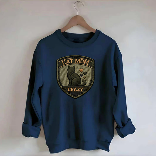 CAT MOM CRAZY - cat silhouette with hearts in purple , cat lady - Crewneck Sweatshirt - navy