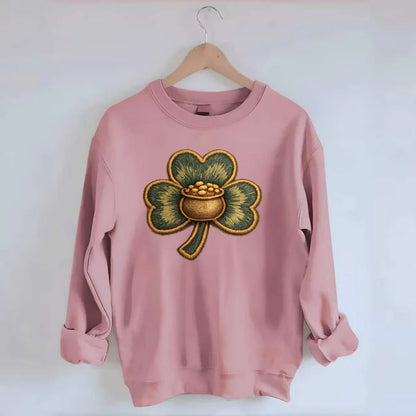 ST PATRICKS CLOVER - lucky clover with gold in green and gold , Irish luck - Crewneck Sweatshirt - pink