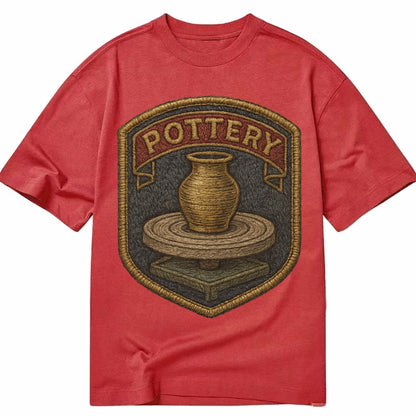 Pottery wheel with clay vessel - ceramicist symbol - Classic T-shirt – Red