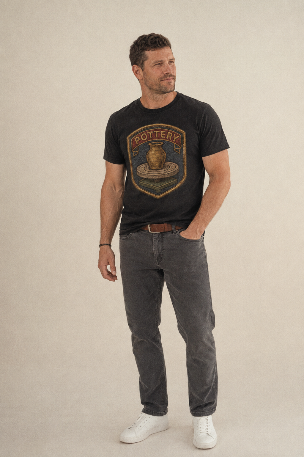 Pottery wheel with clay vessel - ceramicist symbol - Classic T-shirt – studio model photo