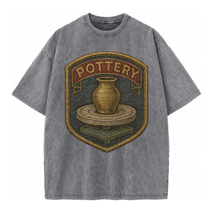 Pottery wheel with clay vessel - ceramicist symbol - Vintage T-shirt – Grey