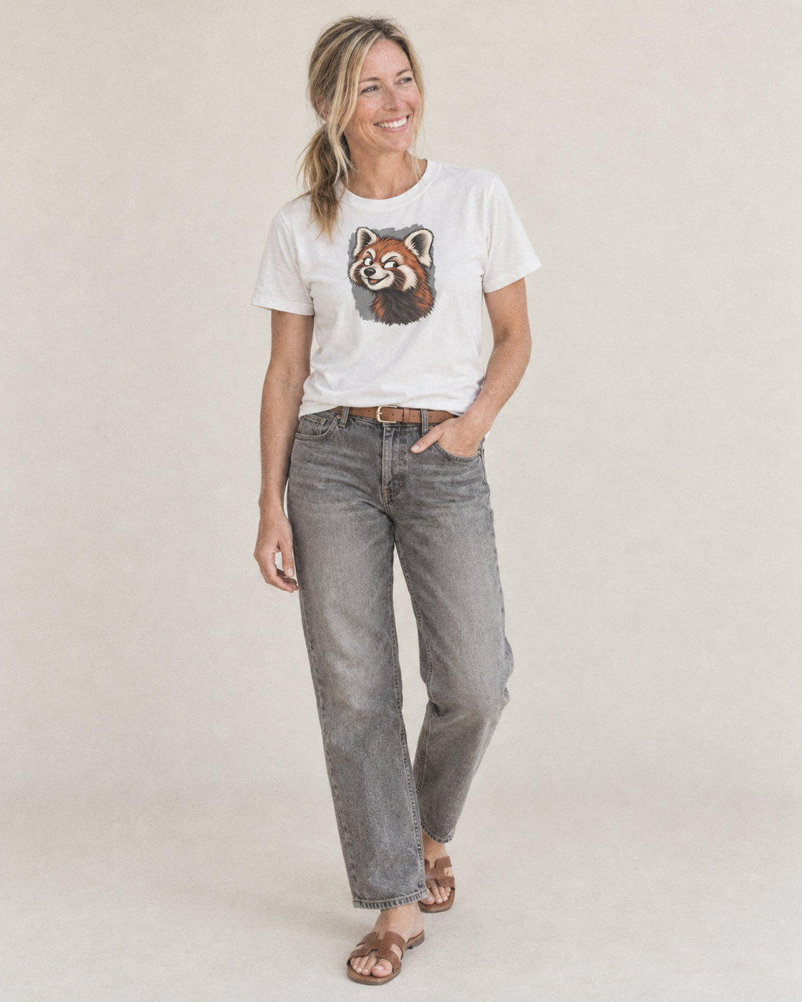 Red Panda Expressive Portrait Wild Grin Gallery Classic T-shirt – studio model photo