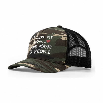 I Like My Dog And Maybe 3 People Trucker Hat – Woodland Camo Black