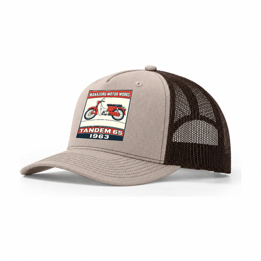 Manazuru Tandem 65 Showa Speed Plates Trucker Hat – Khaki Brown