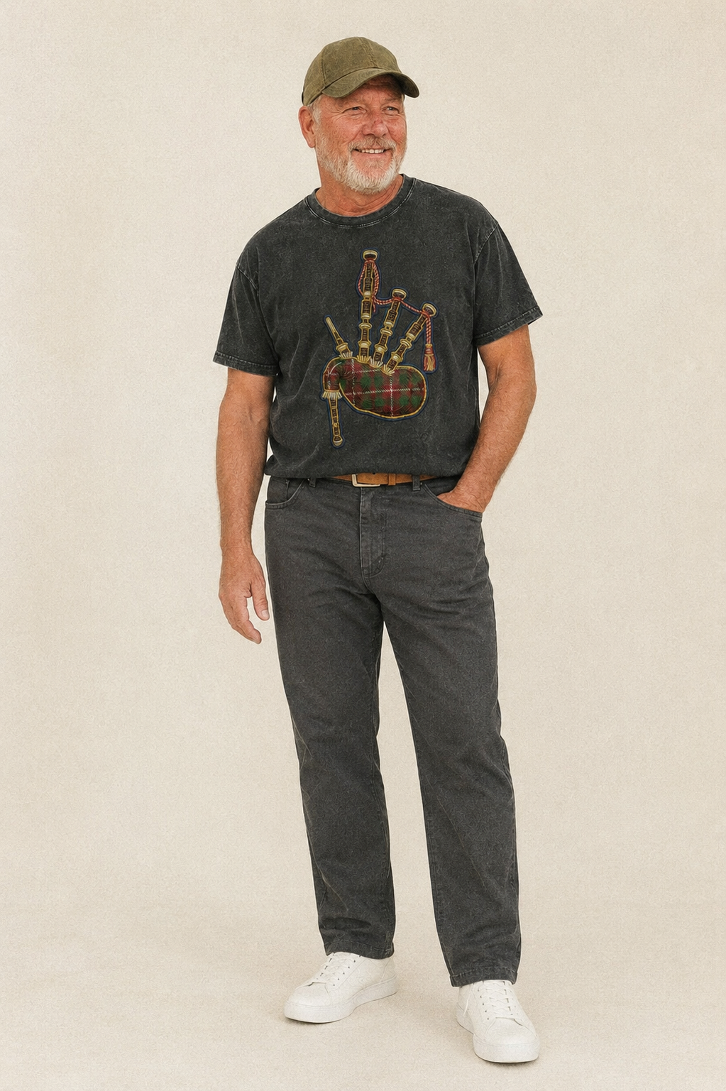 Scottish Thistle  - Vintage T-shirt – studio model photo