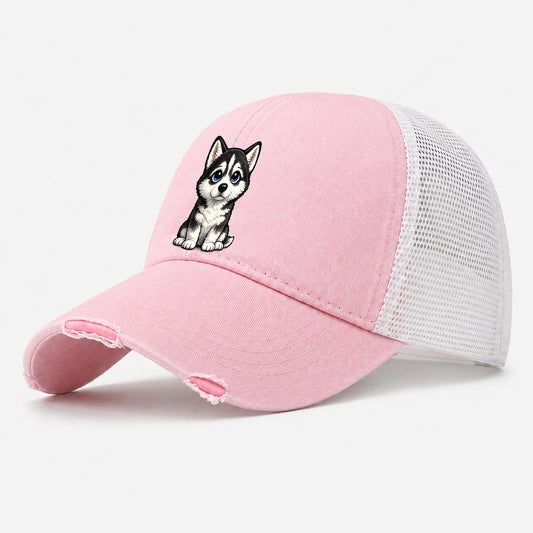 Siberian Husky Sitting Sweetheart Washed Trucker Hat – Light Pink
