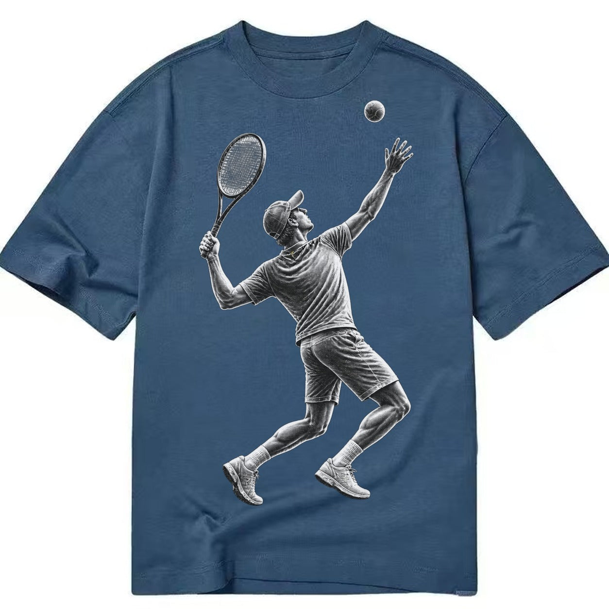 Tennis player serving powerful shot - Classic T-shirt – Twilight