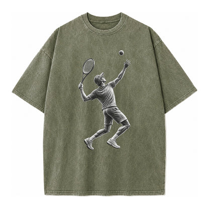 Tennis player serving powerful shot - Vintage T-shirt – Army Green