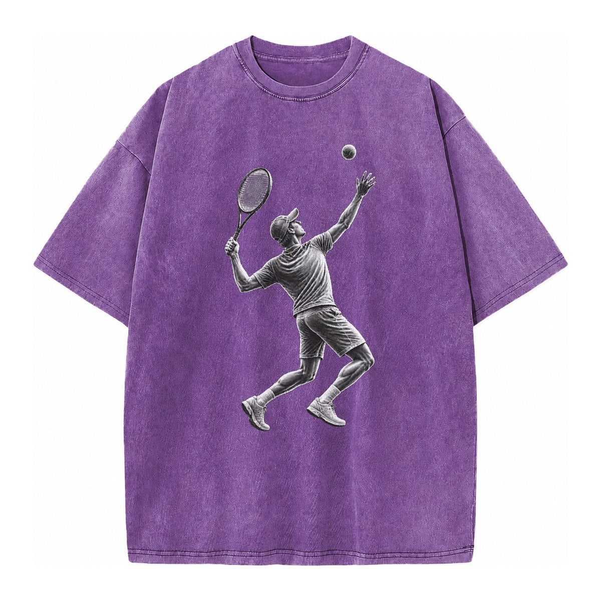 Tennis player serving powerful shot - Vintage T-shirt – Purple