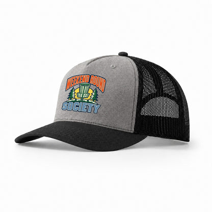 Weekend Round Society Disc Golf Trucker Hat – Grey Black