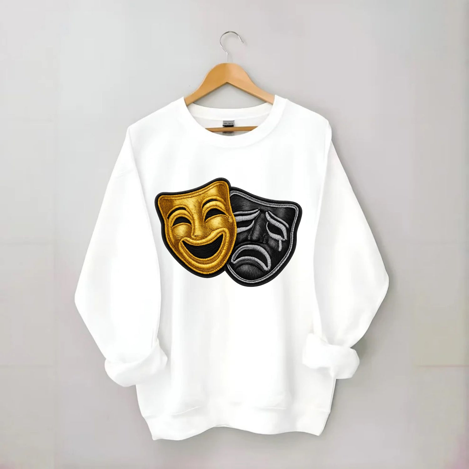 BROADWAY MASKS - comedy tragedy masks in gold and black , theater - Crewneck Sweatshirt - white
