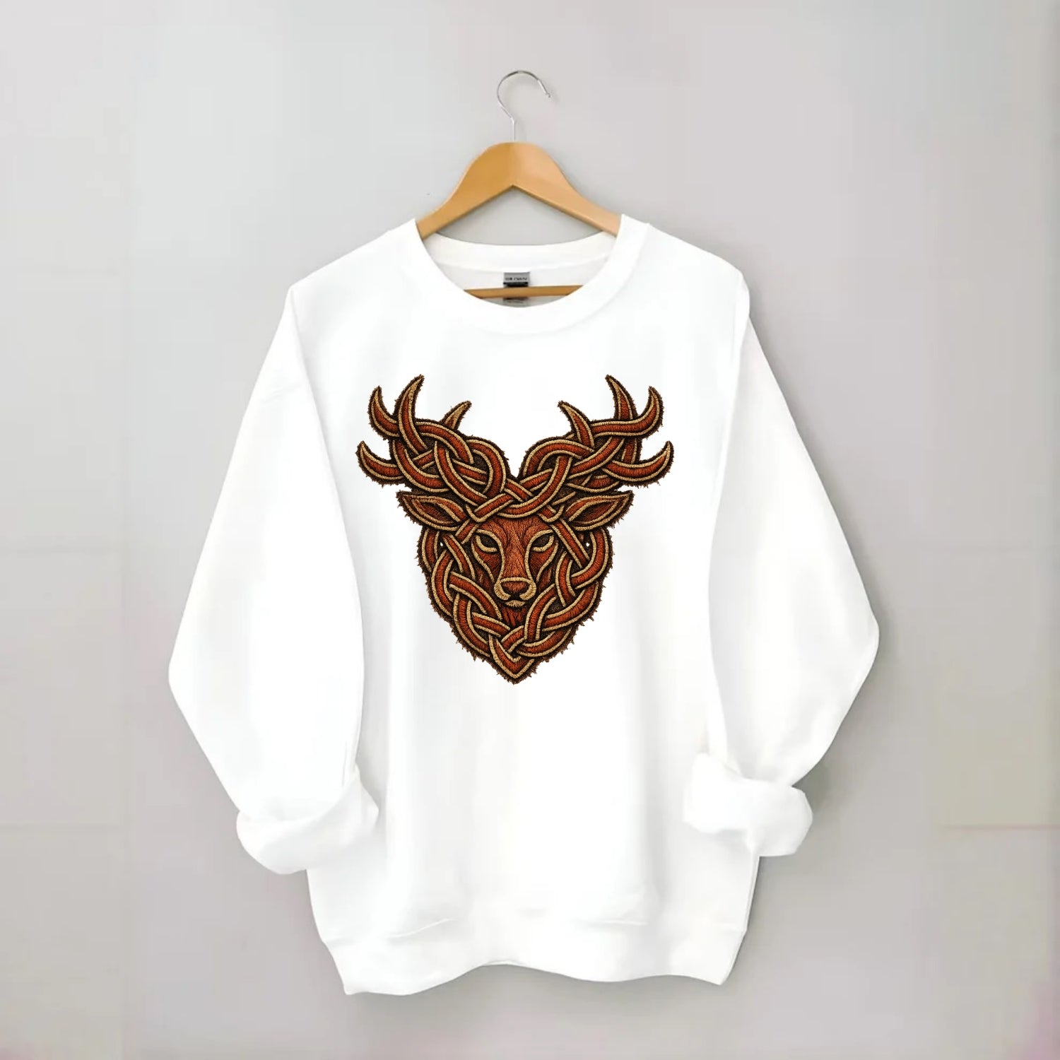 Stag Knot - Crewneck Sweatshirt - white