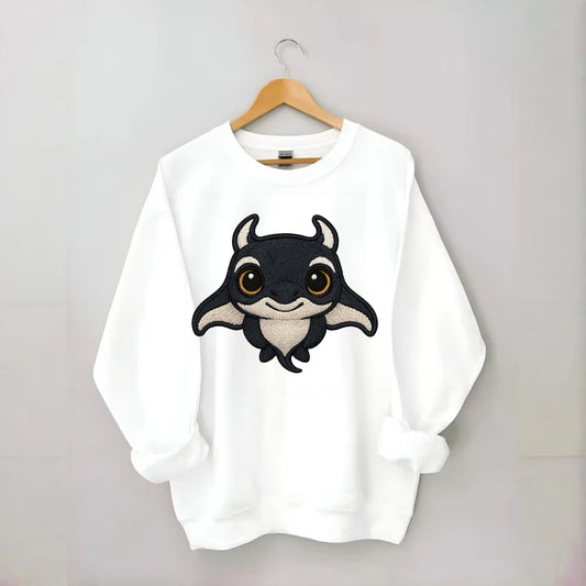 Baby Manta Ray - dark with white markings, cephalic fins, gentle eyes, - Crewneck Sweatshirt - white