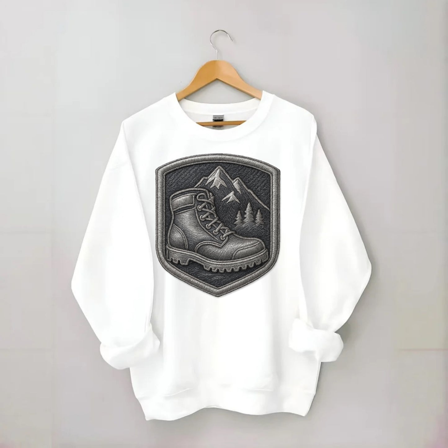 Hiking boots with mountain peak - hiker pride - Crewneck Sweatshirt - white