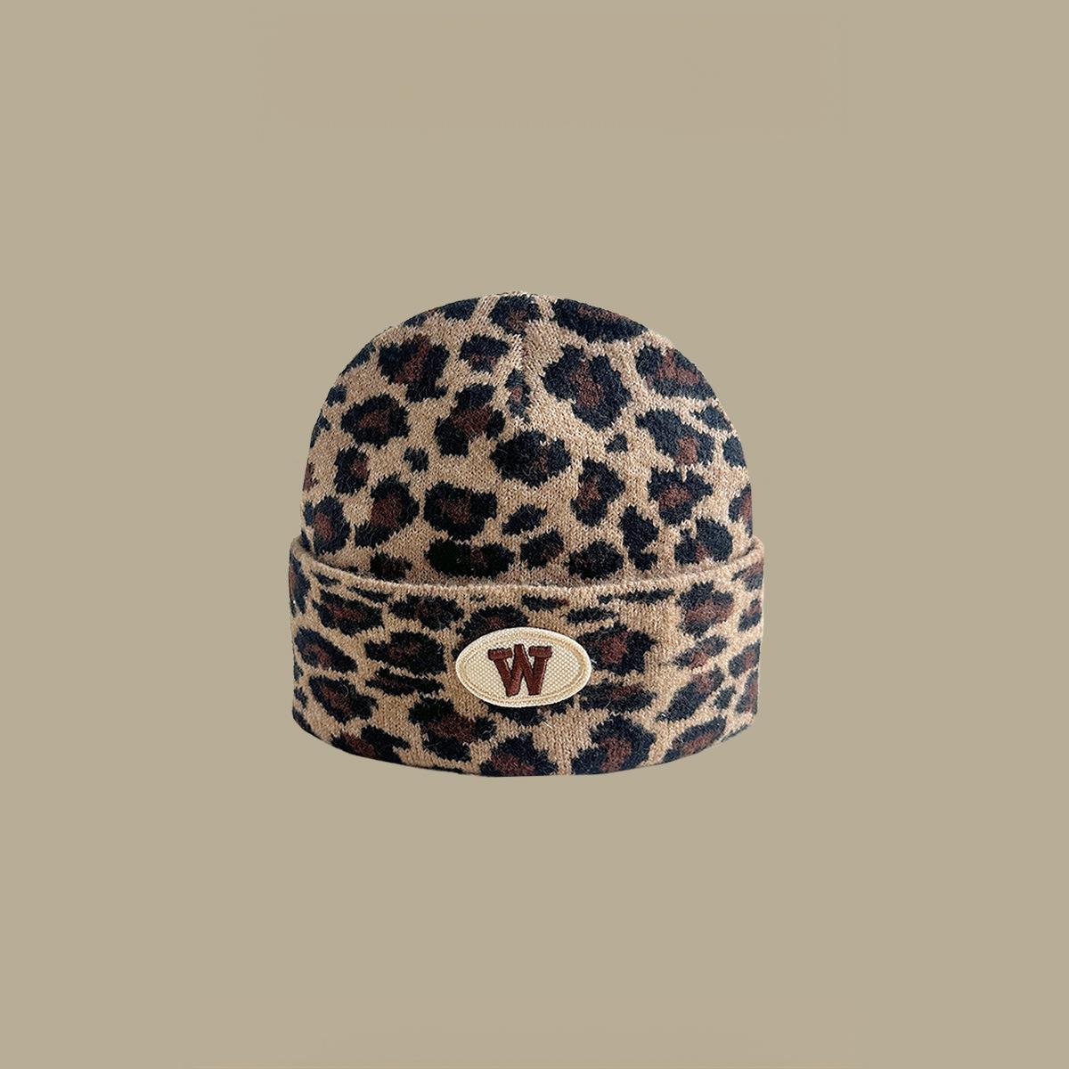 Women'S Leopard Print Beanie With Ear Flaps - Oval W Label