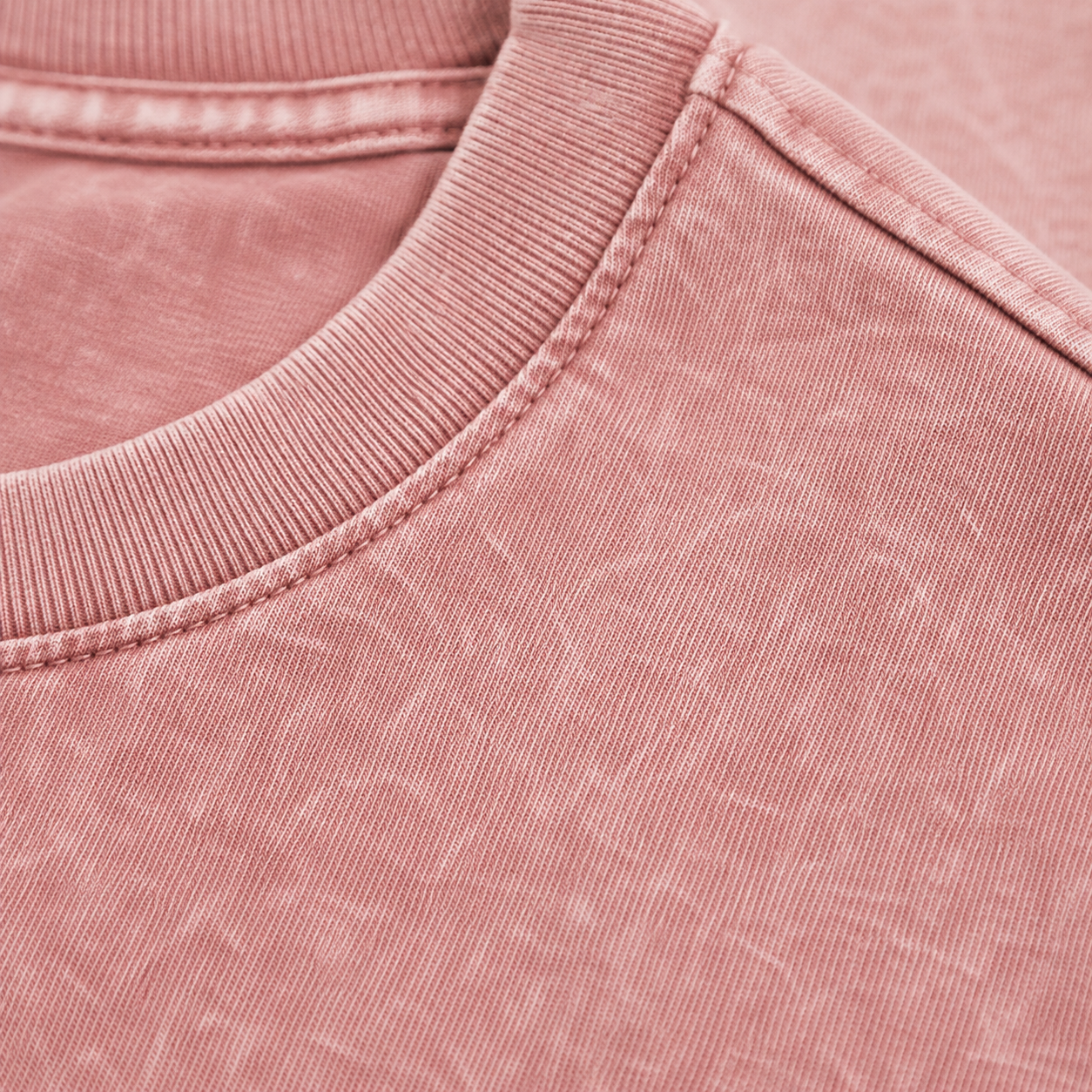 Yorkshire Terrier Dog Vintage T-shirt – dusty-rose fabric close-up